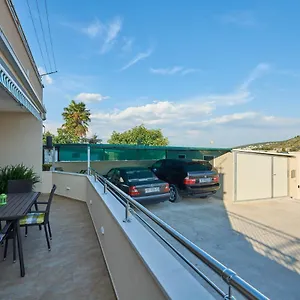  Apartman Marija